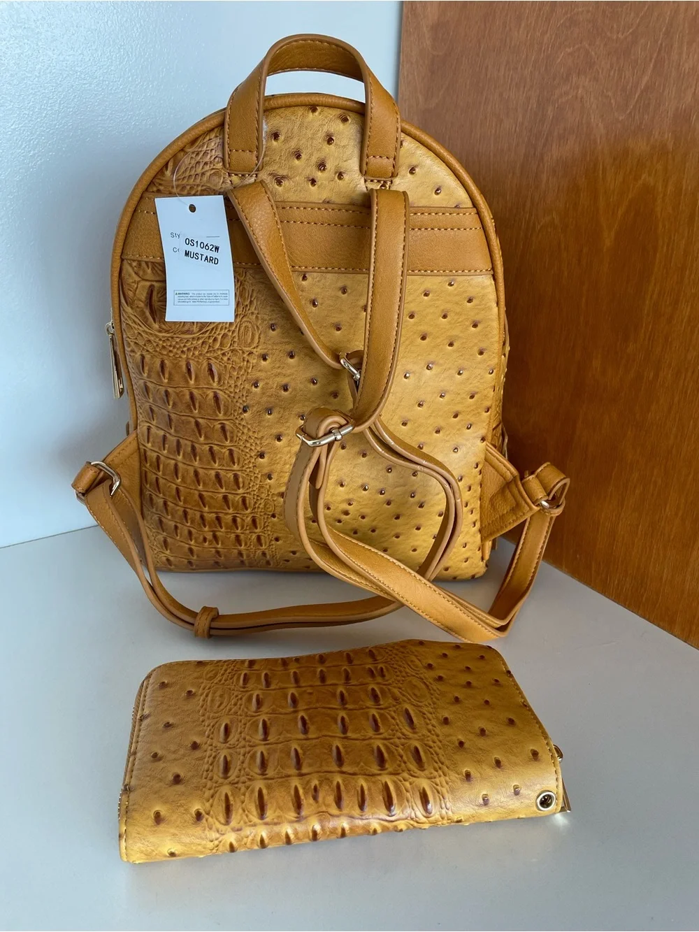 Ostrich Croc faux leather Women's Backpack and Wallet Set